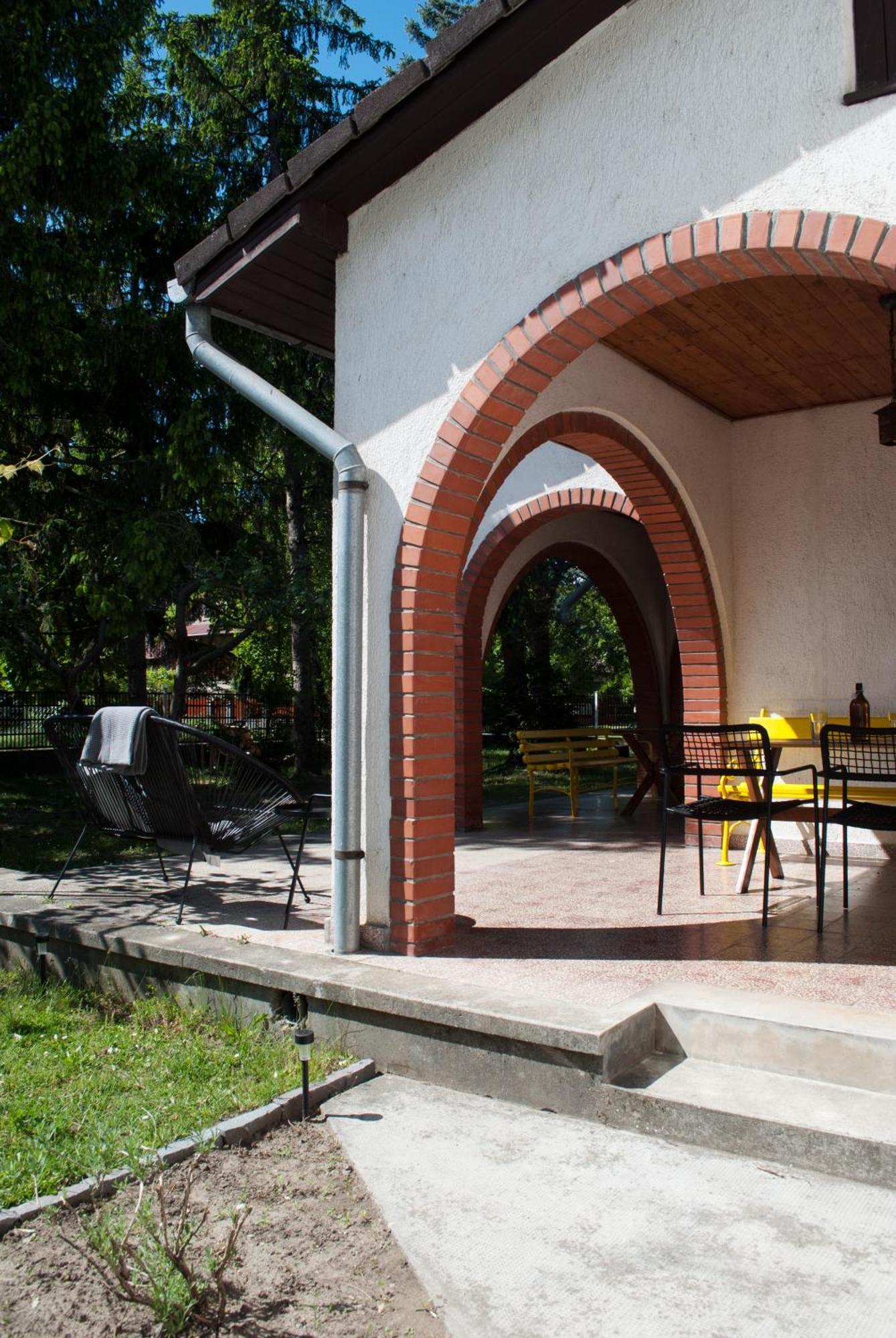 Endretro Apartments Siofok Exterior photo