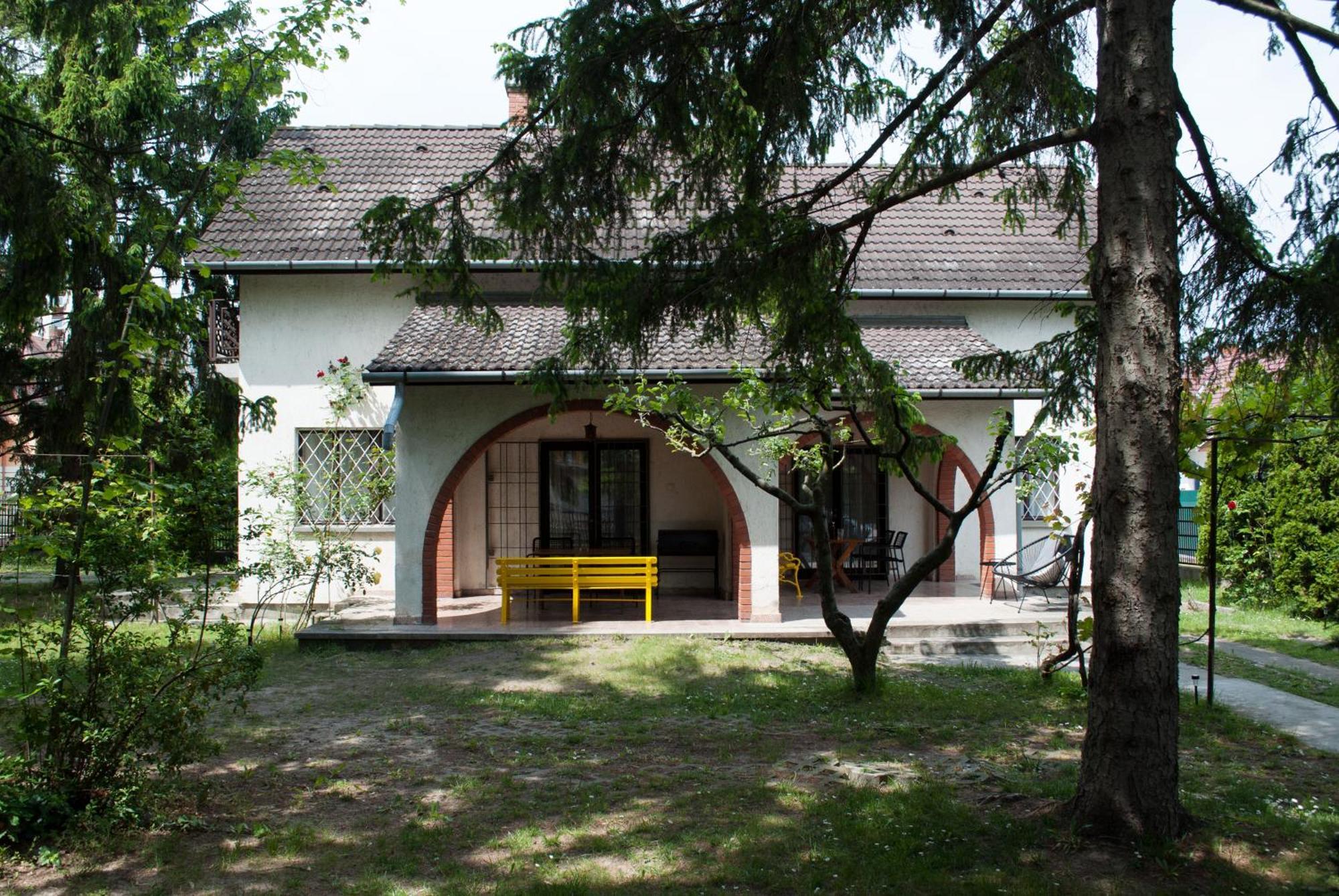 Endretro Apartments Siofok Exterior photo